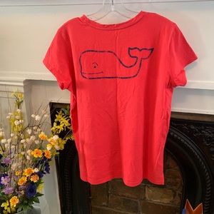 Vineyard Vines T-shirt !